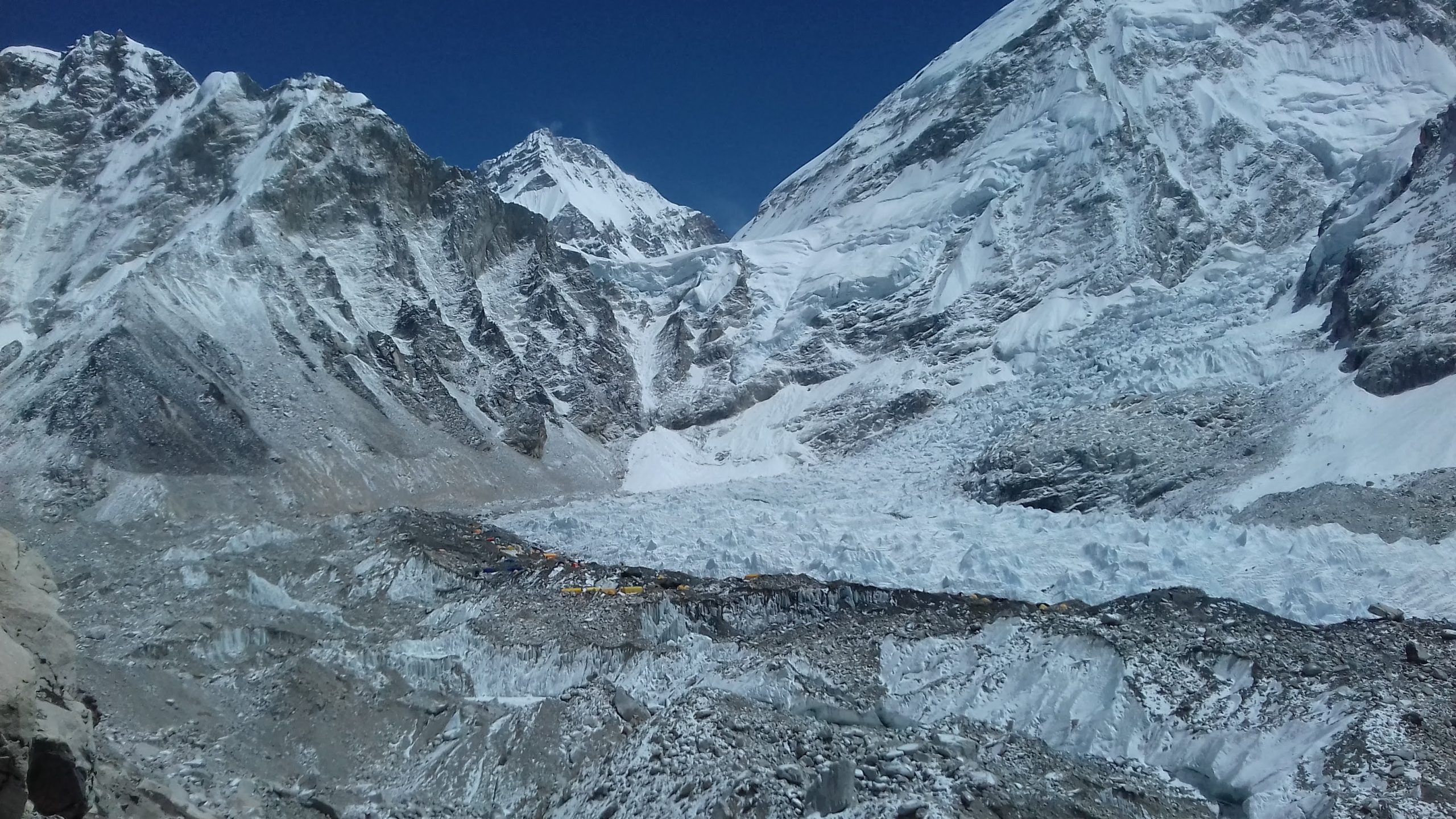 Everest Base Camp Trek package from Kathmandu with panoramic views of Mount Everest and high Himalayan landscapes